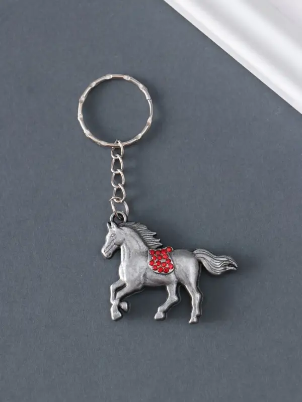 Брелок металл "Бегущий конь со стразами на седле" МИКС 3х4,2х0,8 см