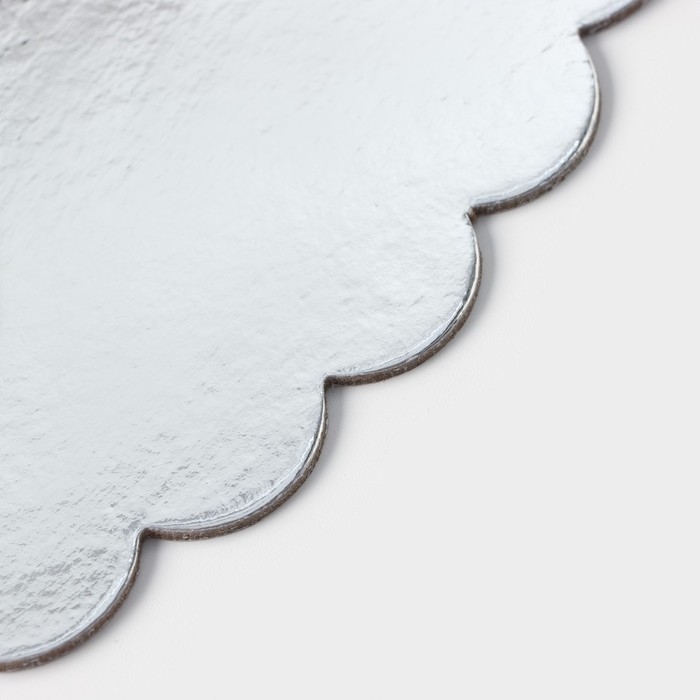 Подложка для торта &laquo;Круг волна&raquo;, d=30,5 см, цвет серебро