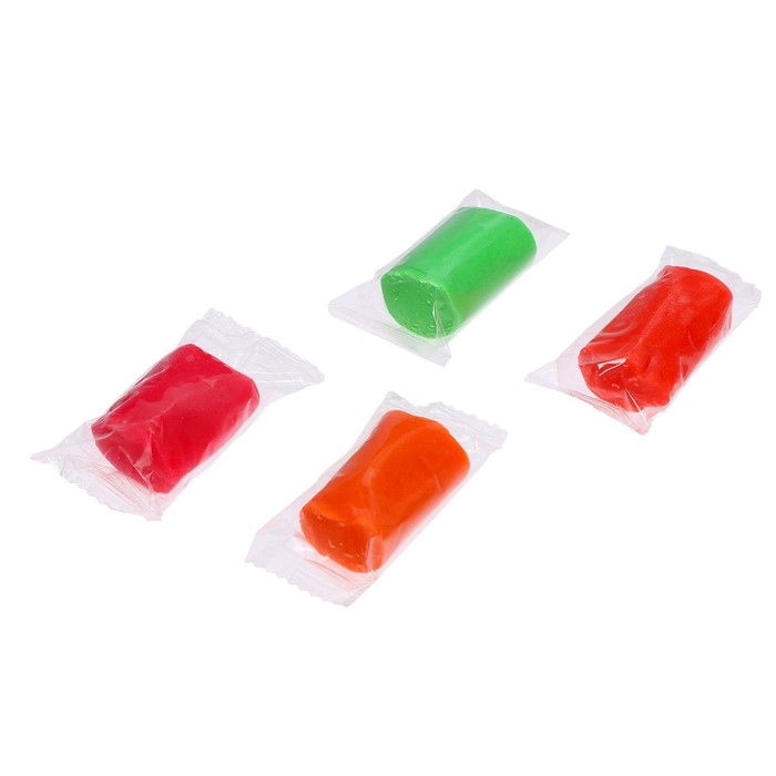 Набор для игры с пластилином &laquo;Весёлый Новый год&raquo;, 8 форм, 4 бруска пластилина