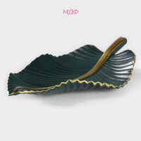 Блюдо для фруктов Доляна &laquo;Лист&raquo;, 35,5&times;20&times;5 см, цвет золотой с зелёным