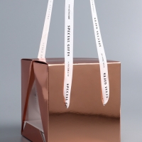 Коробка под бенто-торт с ленточками, ,розовое-золото  , 15,5 х 15,5 х 16 см