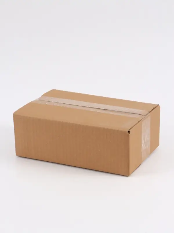 Посуда одноразовая бумажная на 10 персон &laquo;Простоквашино&raquo;: стаканы, тарелки, скатерть, Союзмультфильм