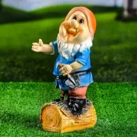 Садовая фигура из полистоуна &laquo;Гномик с лопатой&raquo;, 15&times;12&times;30 см