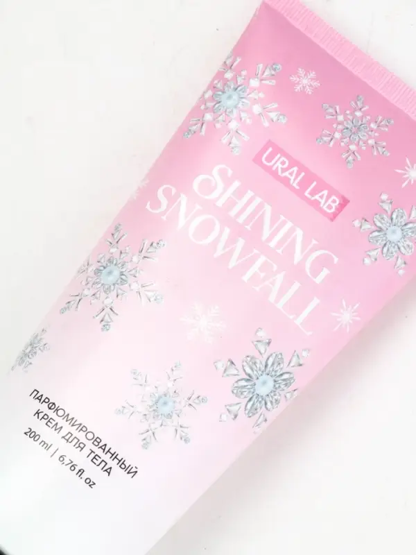 Крем для тела парфюмированный Shining Snowfall, 200 мл