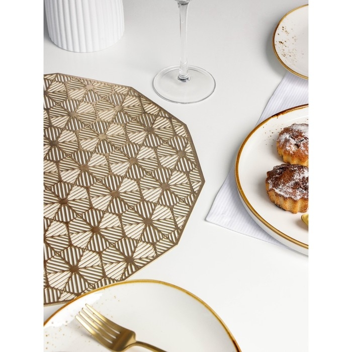 Салфетки сервировочные на стол Доляна &laquo;Гипноз&raquo;, 4 шт, d=38 см, цвет золотой