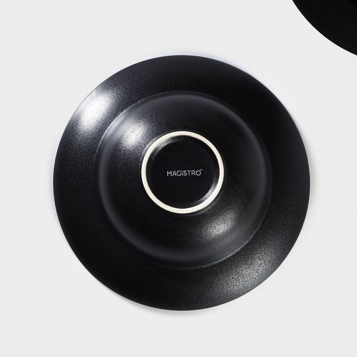 Тарелка фарфоровая для пасты Magistro Carbon, d=19,5 см, цвет чёрный