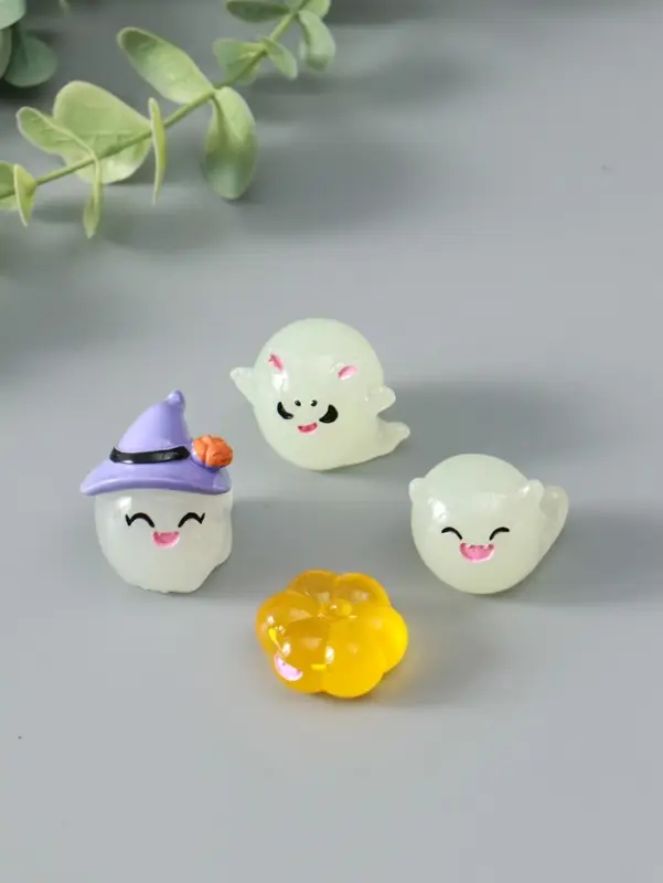 Сувенир эпоксидная смола флюоресцентный "Хэллоуин" набор 4 шт 5х5х3,5 см