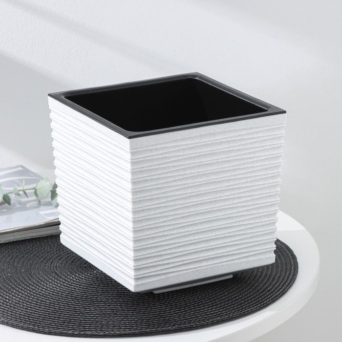 Кашпо со вставкой &laquo;Стиль&raquo;, 3 л, цвет мрамор