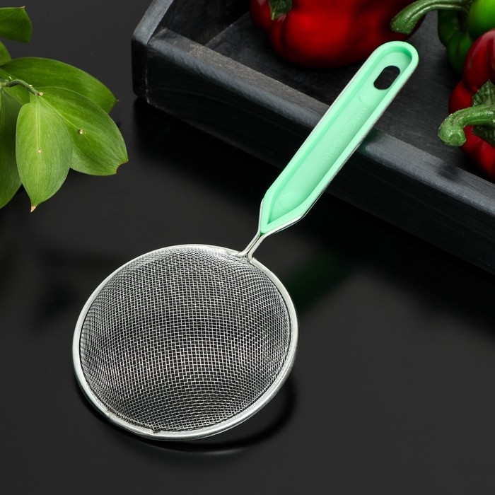 Сито для просеивания с ручкой Доляна &laquo;Хозяюшка&raquo;, d=10 см, цвет зелёный