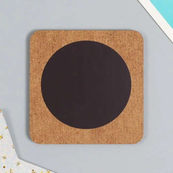 Магнит на холодильник &laquo;Змейки со снеговиками&raquo;, дерево, 7&times;7 см, 5 видов, МИКС