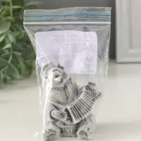 Сувенир "Медведь играет на гармошке" 6,3 см