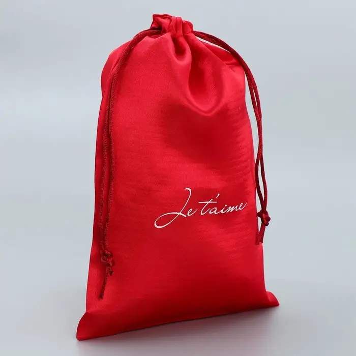 Мешочек подарочный атласный &laquo;Люблю от всего сердца&raquo;, 16 х 24 см +/- 1.5 см