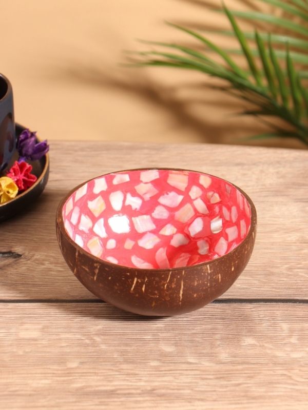 Чаша "Пламя" 14х14х6 см, кокос