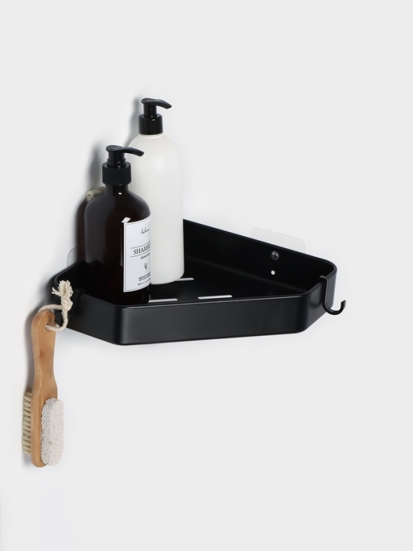 Полка для ванной угловая с крючками, цвет черный