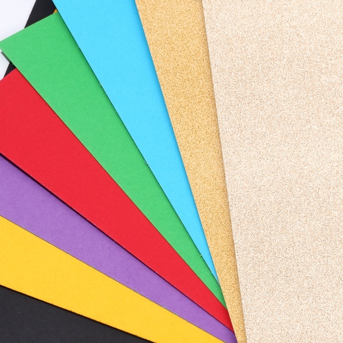 Картон цветной с блёстками, А4, 8 листов, 8 цветов, немелованный, двусторонний, в папке, 250 г/м&sup2;, Коты Аристократы