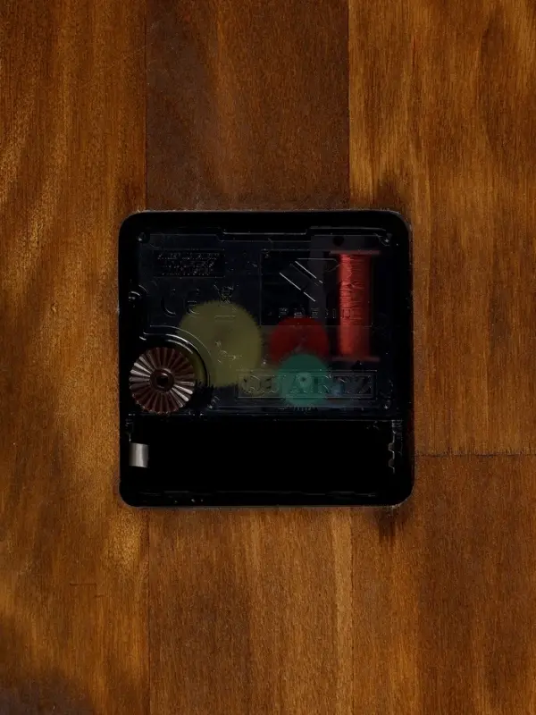 Часы настенные, интерьерные, бесшумные, d-30 см, дерево на подвесе