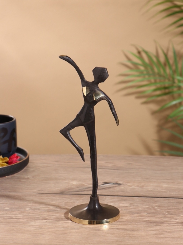 Сувенир "Танец" латунь 7х7х22 см