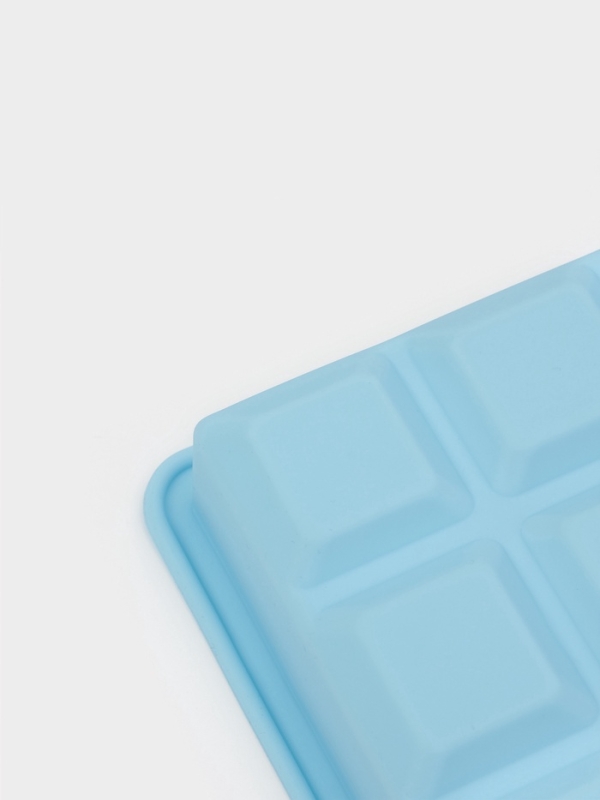 Форма для льда Доляна &laquo;Кубик&raquo;, силикон, 11,7&times;18,7&times;3,4 см, 15 ячеек (3,4&times;3,4 см), цвет голубой