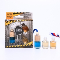 Ароматизатор в автомобиль на 23 Февраля (3 шт) &laquo;Крутому мужику&raquo;, аромат: парфюм, антитабак, новая машина