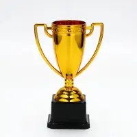 Кубок 093, наградная фигура, золото, подставка пластик ЧЕРНАЯ, 18,2 х 12 х 7,5 см
