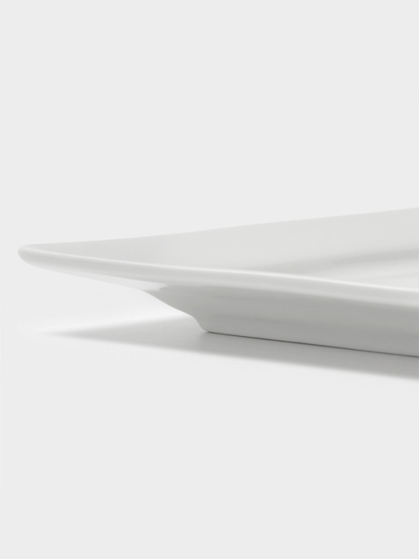 Тарелка квадратная 20 см