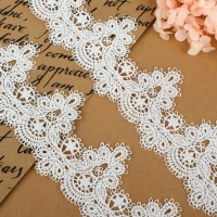 Кружево гипюровое, 55 мм &times; 6,8 &plusmn; 0,5 м, цвет белый