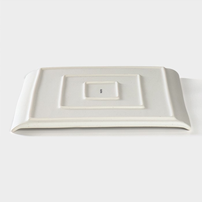 Блюдо фарфоровое для подачи Magistro Slate, 27,5&times;27,5 см, цвет белый