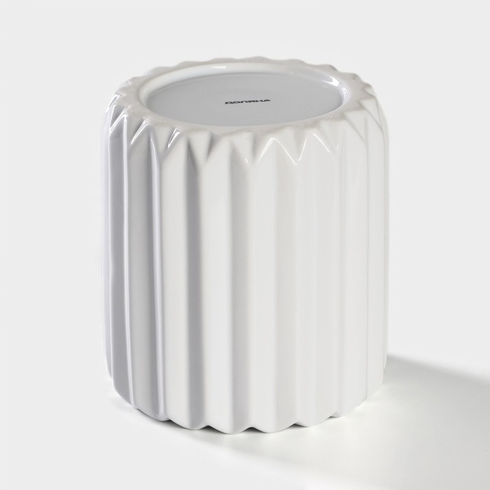 Банка для хранения сыпучих продуктов Доляна &laquo;Золотой зайка&raquo;, 1,1 л, 12,5&times;23 см, керамическая, цвет белый