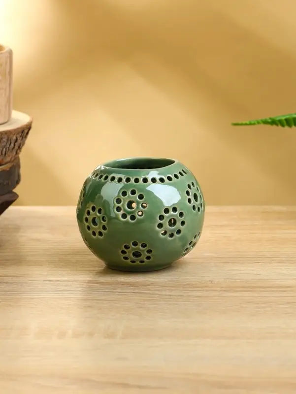 Аромалампа &laquo;Шар&raquo;, 9&times;9&times;8 см, керамика, салатовая