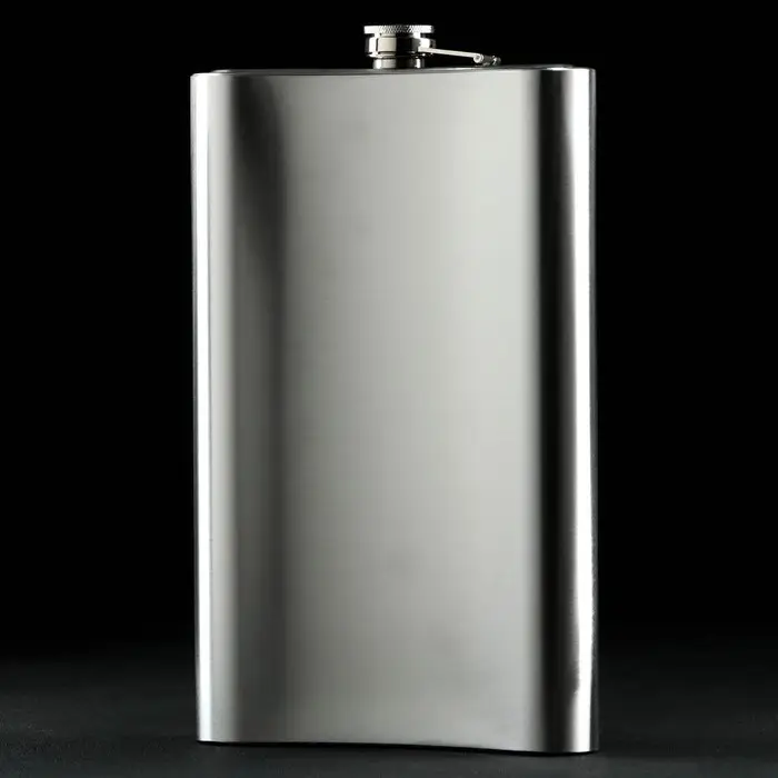 Фляжка ГИГАНТ &laquo;Хватит надолго&raquo;, 1920 мл, серебристая