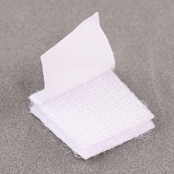 Липучка на клеевой основе &laquo;Квадрат&raquo;, набор 48 шт., размер 1 шт: 1,5&times;1,5 см