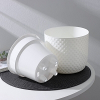 Кашпо со вставкой &laquo;Клевер&raquo;, 3,2 л, d=17,5 см, h=16 см, цвет белый