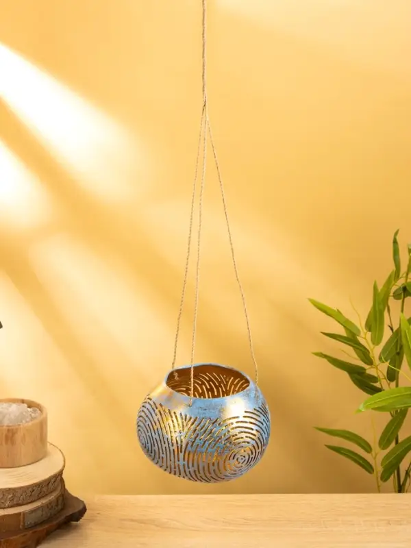 Подсвечник подвесной из кокоса, 16х16х11 см, цв. голубой-золотой