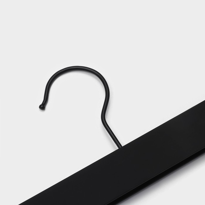 Вешалки для брюк и юбок LaDо́m Soft-touch, 32,5&times;13 см, 2 шт, с зажимами, цвет чёрный