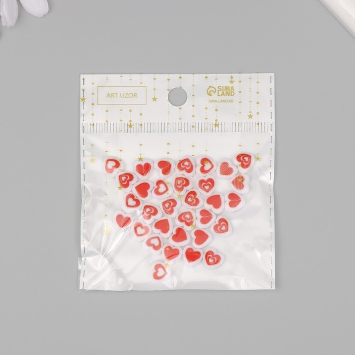 Бусины для творчества пластик "Нарисованное сердце" бело-красные набор 30 шт 0,8х0,4 см