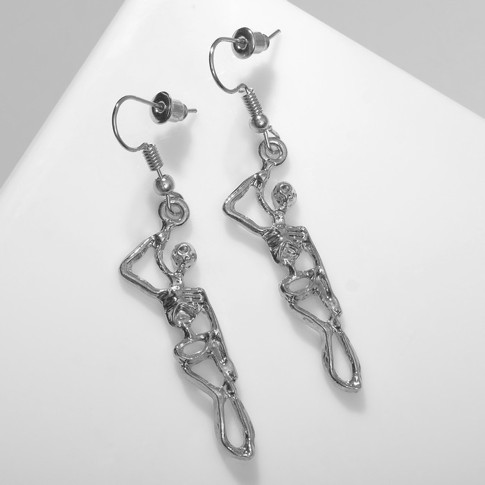 Серьги металл &laquo;Готика&raquo; скелет, цвет серебро