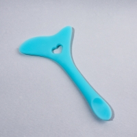 Трафарет для макияжа, силиконовый, 11,7 &times; 6 &times; 0,7 см, цвет голубой