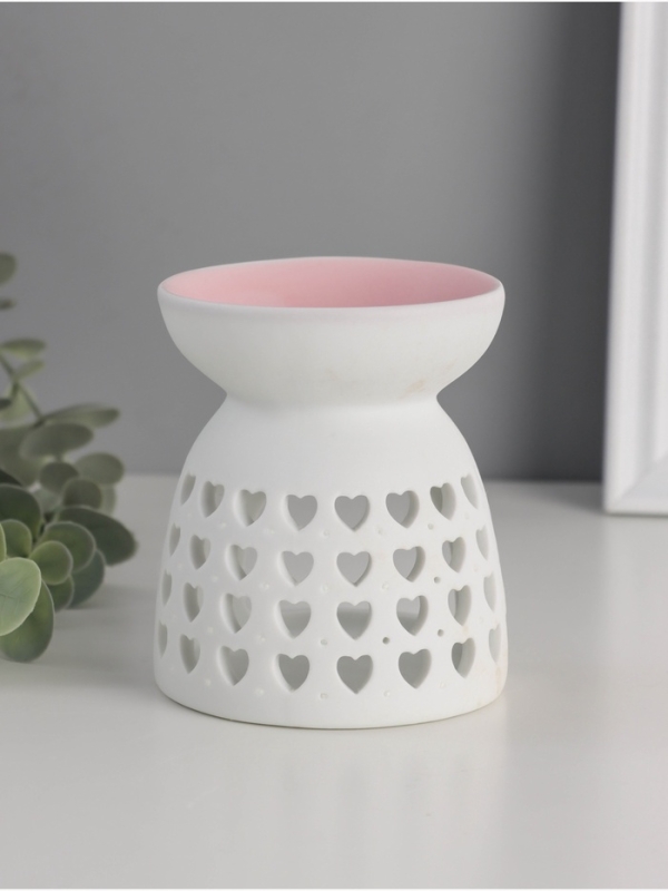 Аромалампа керамика "Узор из сердец" белый МИКС 8х8х9,3 см