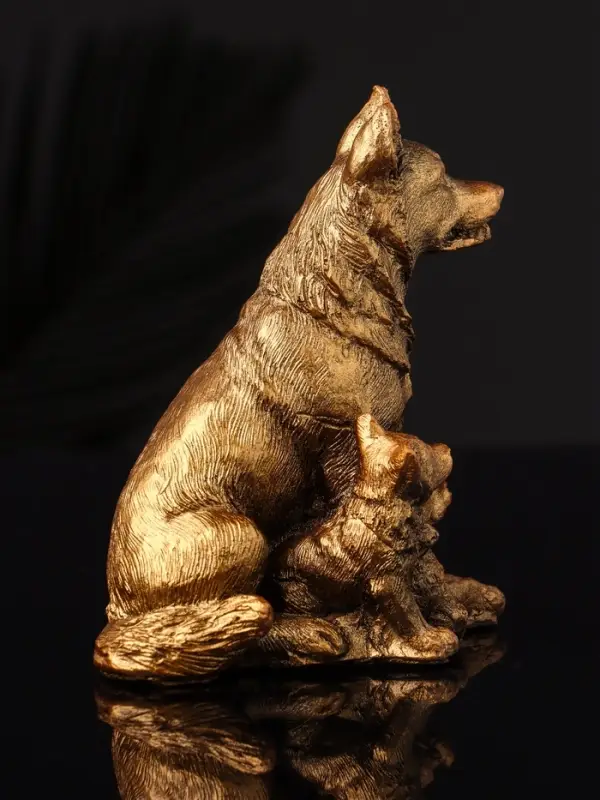 Фигура "Овчарка с щенками" 10х7 см,бронза