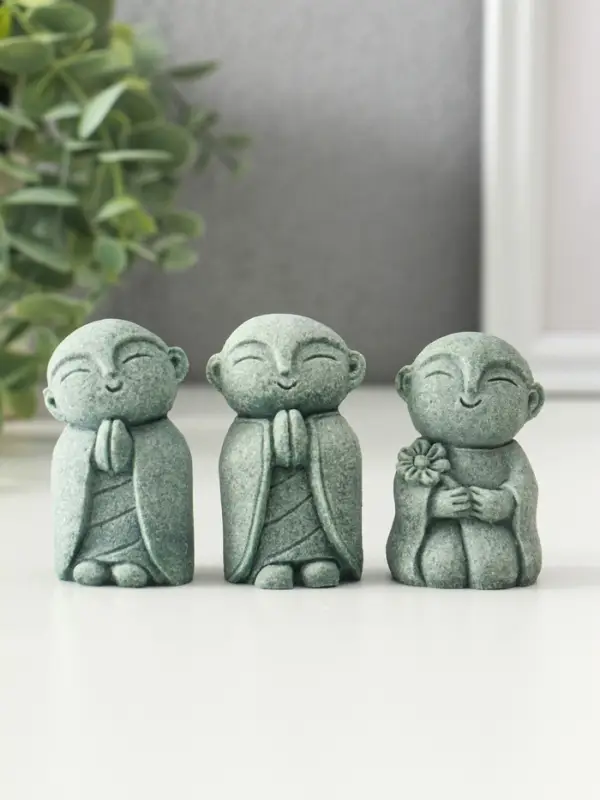 Сувенир песчаник "Буддийские монахи" набор 3 шт 3,2х3,5х6,2 см