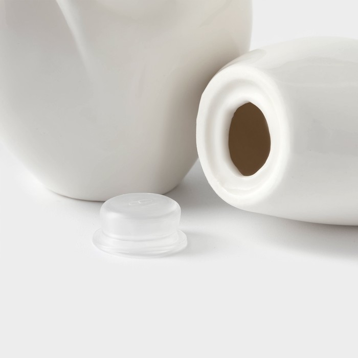 Набор фарфоровый для специй на бамбуковой подставке BellaTenero &laquo;Тепло сердец&raquo;, 2 предмета: солонка 75 мл, перечница 75 мл, цвет белый