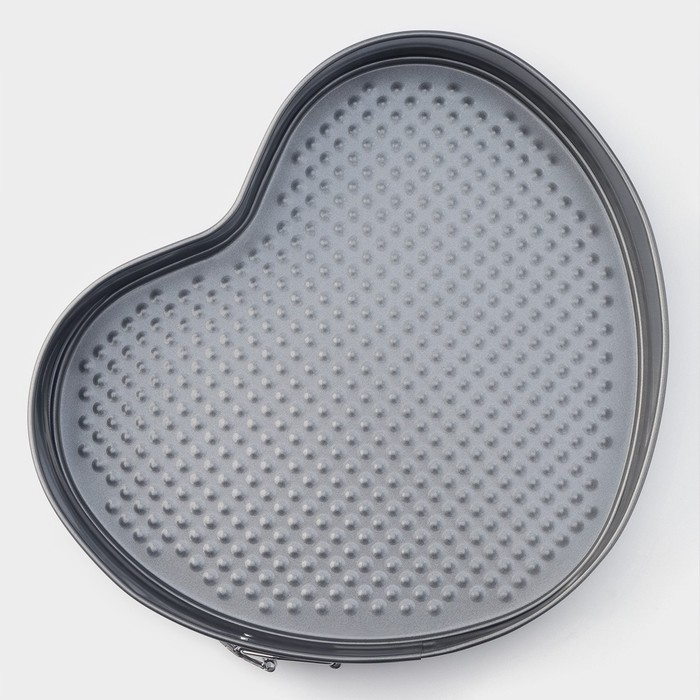 Форма для выпечки Доляна &laquo;Элин. Сердце&raquo;, 28,5&times;25,5&times;6,6 см, съёмное дно, антипригарное покрытие, цвет чёрный