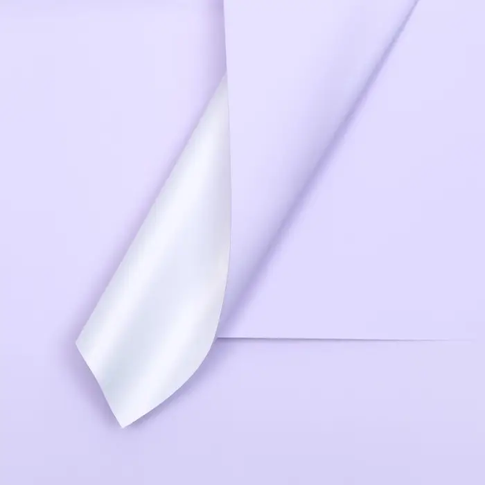 Пленка для цветов тонированная, матовая, светло-сиреневая, 57&times;57 см, 65 мкм