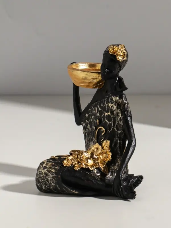 Подсвечник полистоун "Африканка в чёрном платье с цветами" с золотом d=4,5 см 11х13х16 см