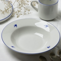 Тарелка плоская керамическая &laquo;Ласточка&raquo;, 22.4 см, 300 мл, цвет белый