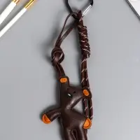 Брелок на карабине кожзам, текстиль "Медведь" бурый, с узлом 27х8,8х1,5 см