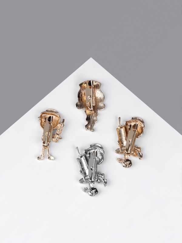 Брошь &laquo;Медсестричка&raquo;, форма МИКС, цвет МИКС (неделимая фасовка 12 шт., цена за шт.)