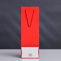 Пакет под бутылку с PVC окном 12,5 &times; 8,5 &times; 36 см, красный