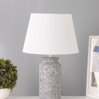 Настольная лампа "Хиро" 1х15Вт Е14 черный/белый 28х28х44см