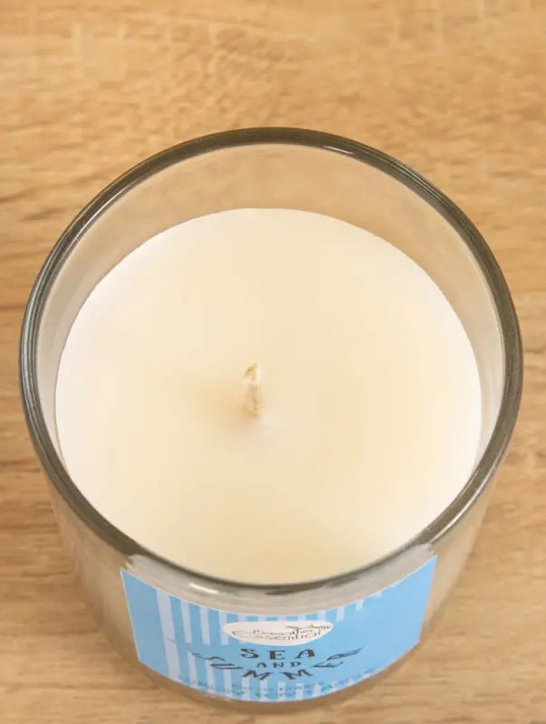 Свеча с кристаллом внутри Sea and Summer "Coco Oasis" кокос, 120 гр